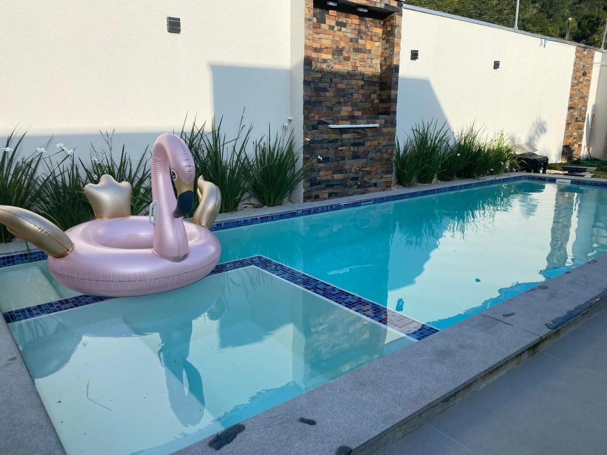 Casa de férias Casacompiscinabc